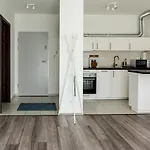 Amphora Luxury With Free Private Parking And Cozy Balcony