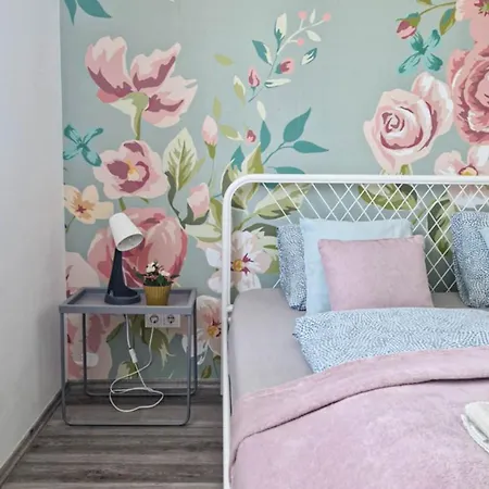 Amphora Luxury With Free Private Parking And Cozy Balcony Apartment Budapest