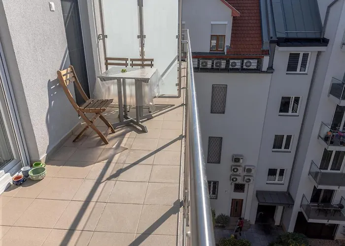 Amphora Luxury With Free Private Parking And Cozy Balcony Appartement Budapest