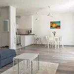 Amphora Luxury With Free Private Parking And Cozy Balcony * Budapest
